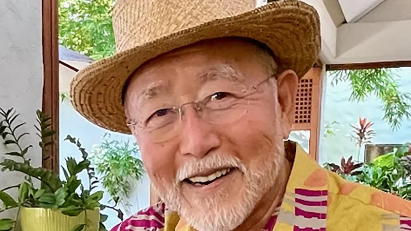 Shuzo Uemoto